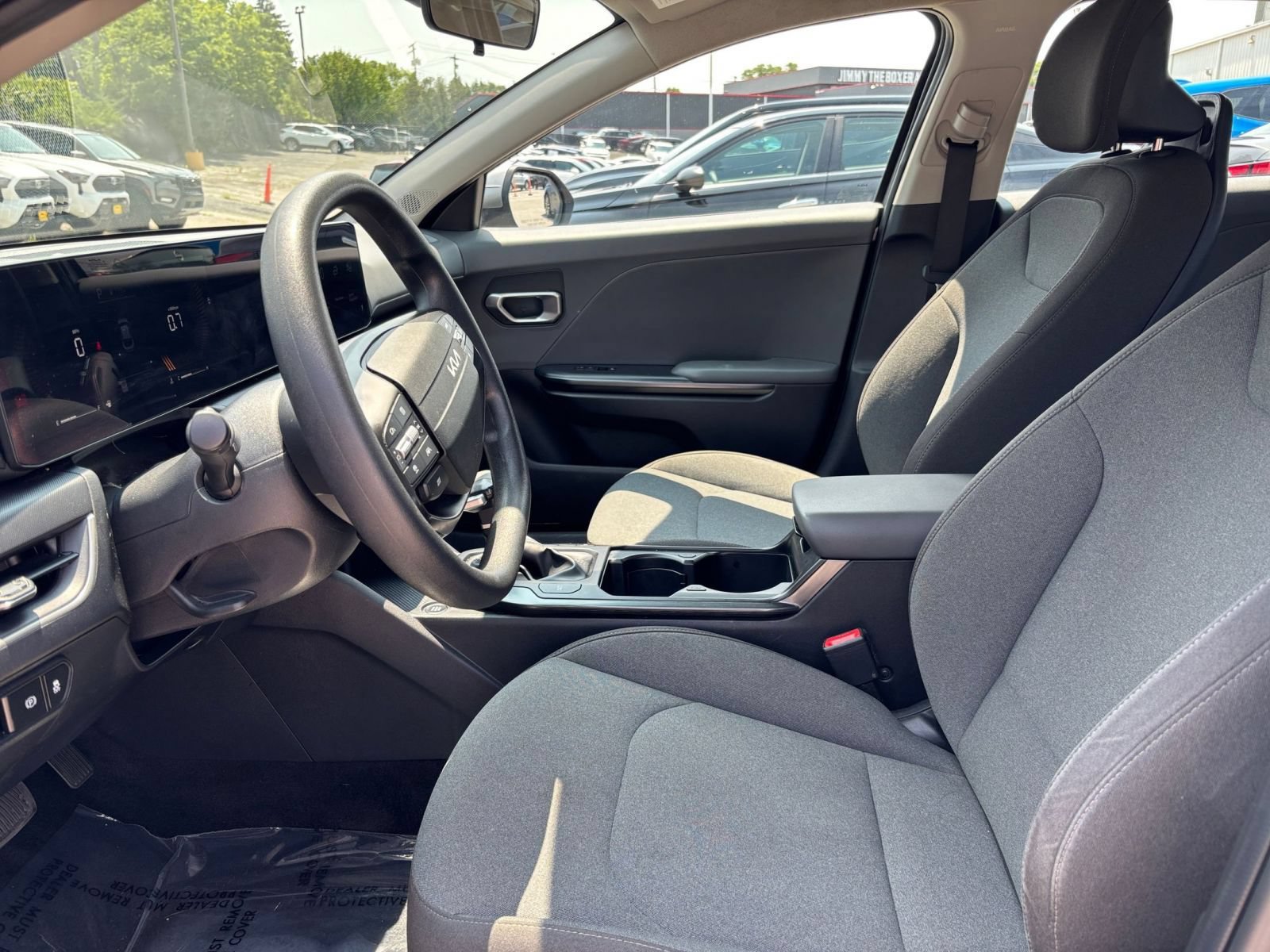 Used 2025 Kia K4 FWD image 22