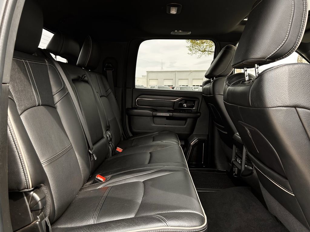 Used 2023 RAM 2500 Limited image 33