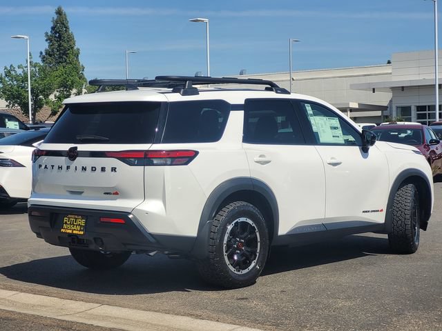 New 2026 Nissan Pathfinder Rock Creek AWD/4WD image 5