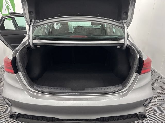 Used 2023 Kia Forte LXS FWD image 14