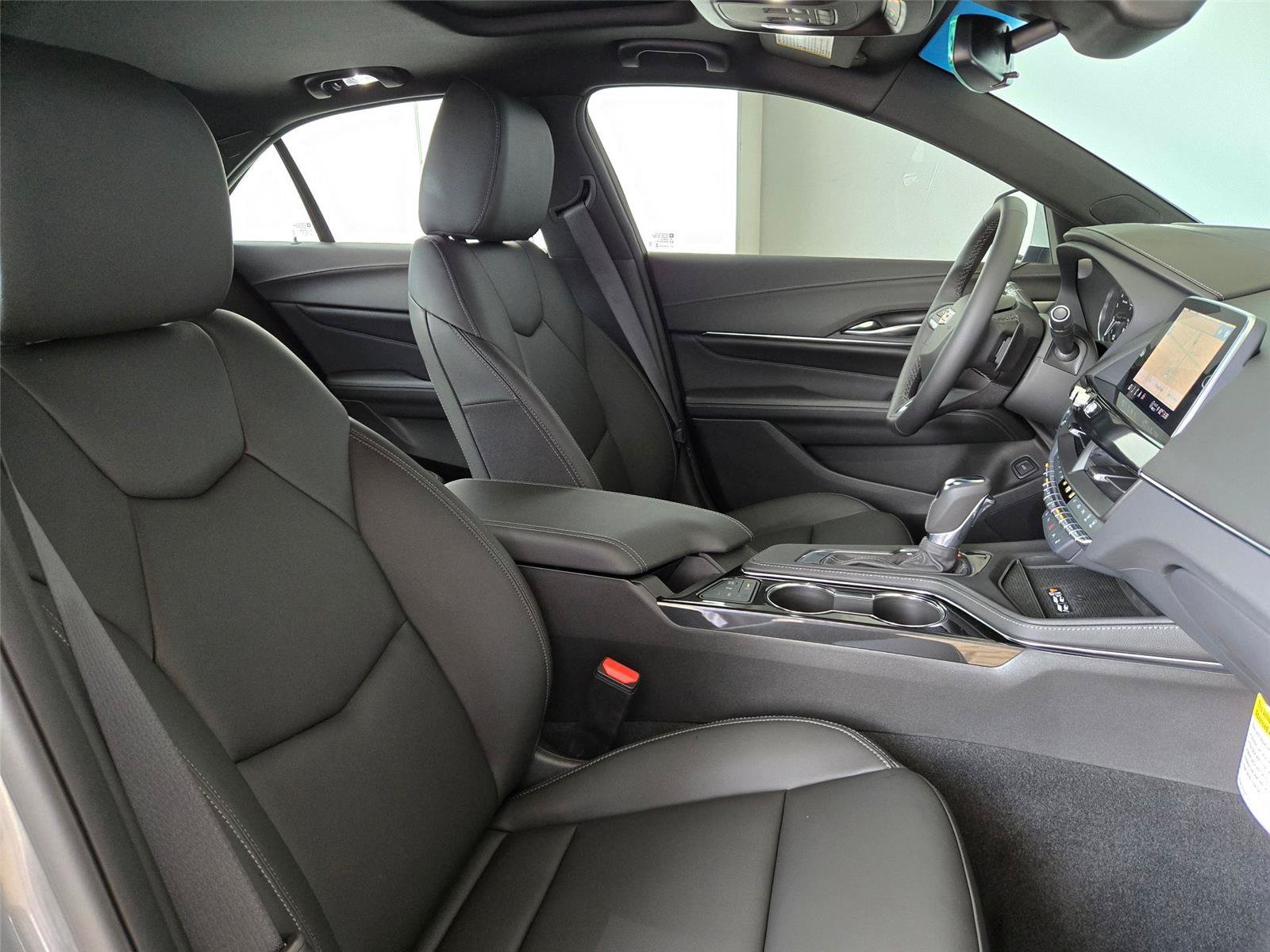 New 2026 Cadillac CT4 Luxury RWD image 28