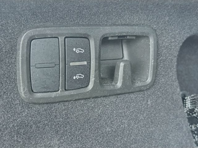 Used 2024 Audi SQ8 Prestige w/ Prestige Package AWD/4WD image 13