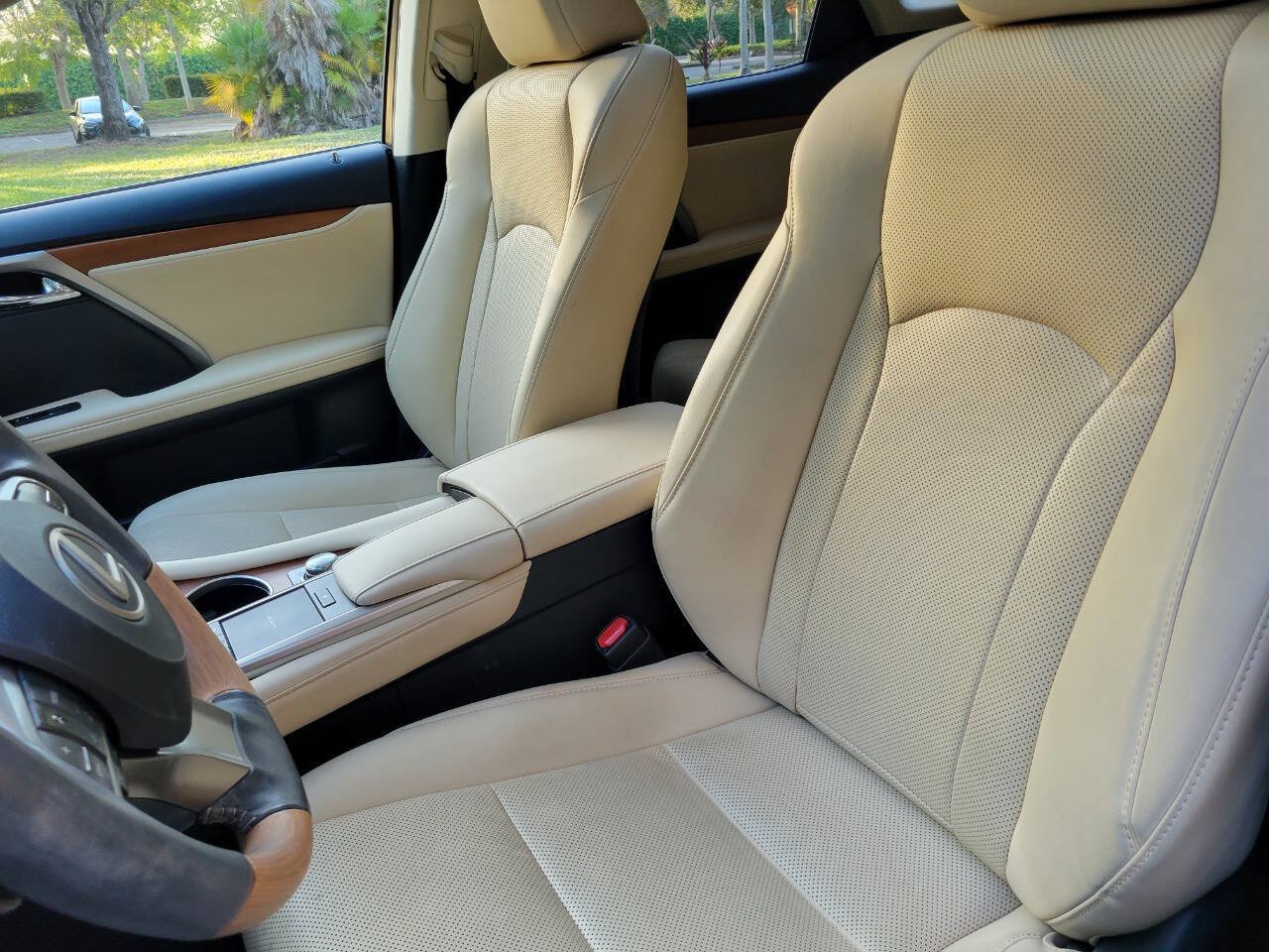 Used 2022 Lexus RX 350 FWD w/ Premium Package image 21