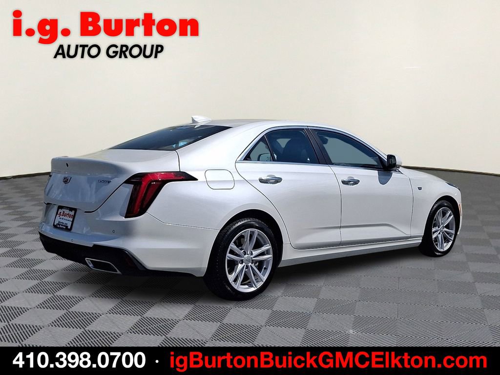 Used 2023 Cadillac CT4 Luxury RWD image 6