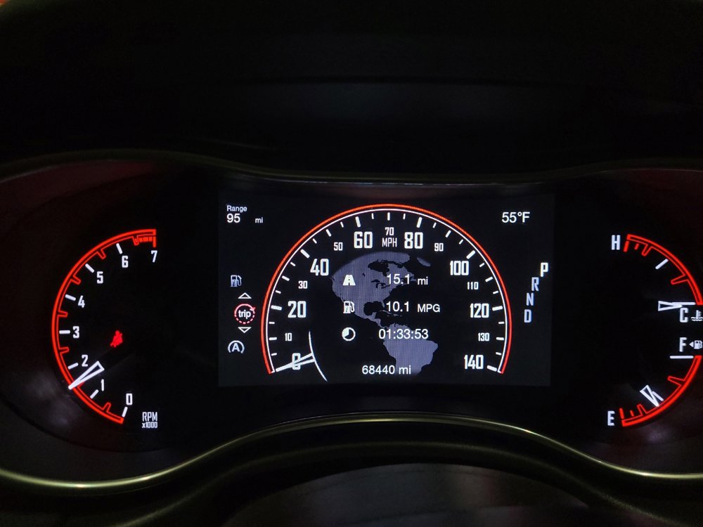 Used 2020 Dodge Durango SXT image 23