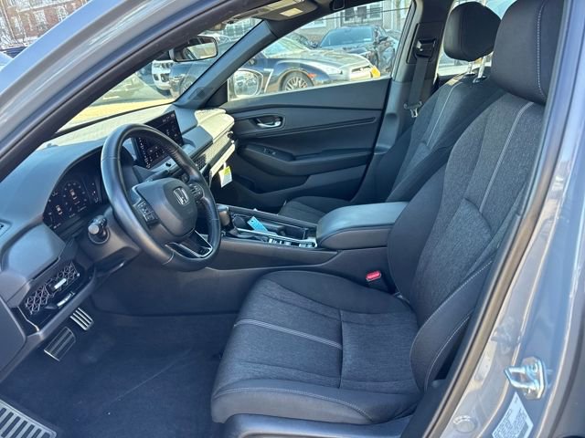 Used 2023 Honda Accord Sport image 3