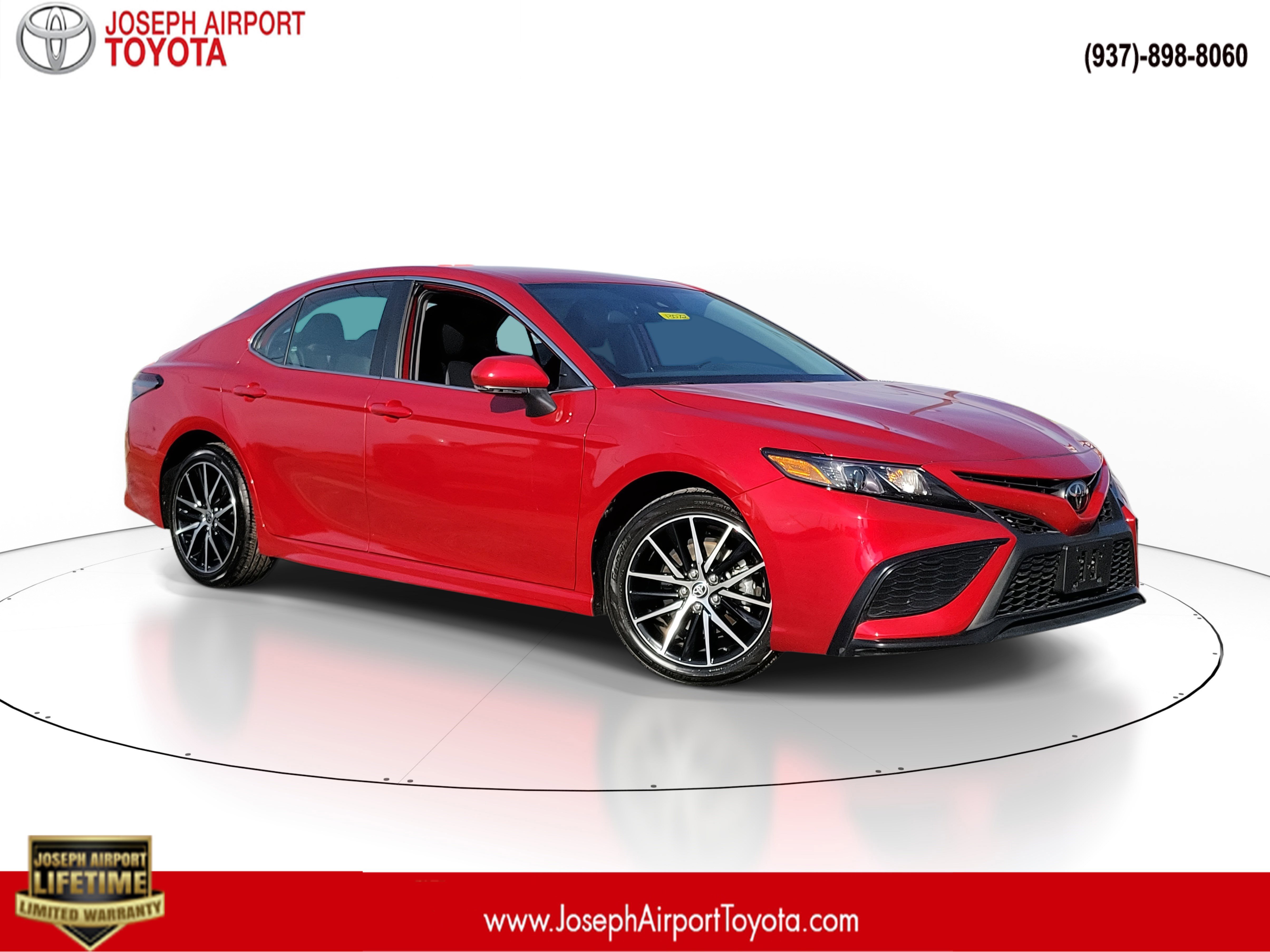 Used 2024 Toyota Camry SE
