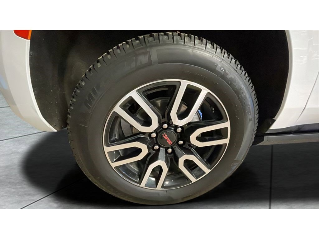 Certified 2023 GMC Yukon XL AT4 w/ AT4 Premium Plus Package image 19