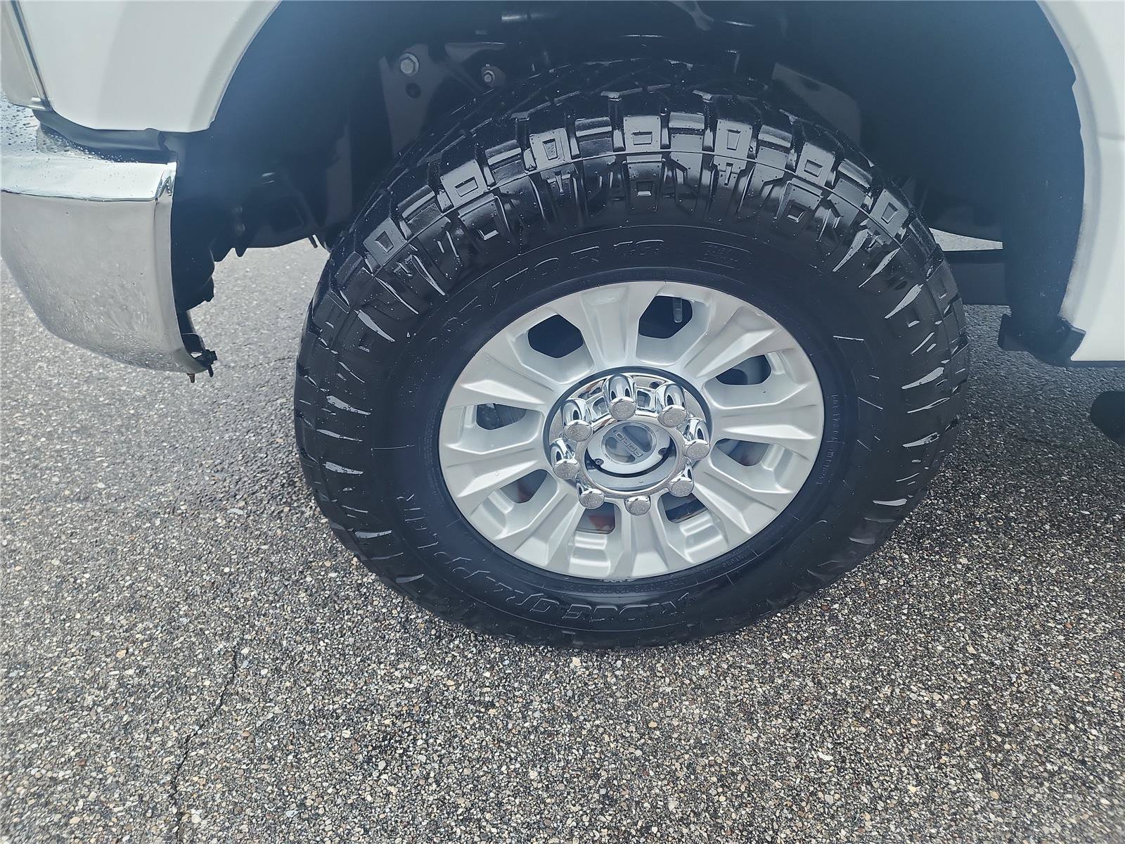 Certified 2022 Ford F250 XLT AWD/4WD image 10