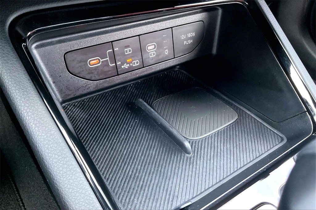 Used 2025 Kia K5 GT-Line w/ GT-Line Premium Package image 25