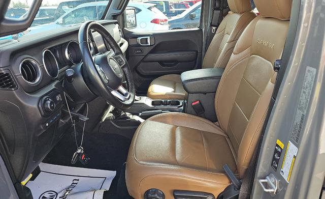 Used 2023 Jeep Wrangler Unlimited Sahara w/ Cold Weather Group AWD/4WD image 5