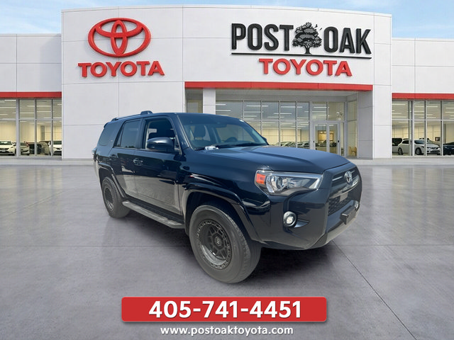 Used 2021 Toyota 4Runner SR5 AWD/4WD image 6