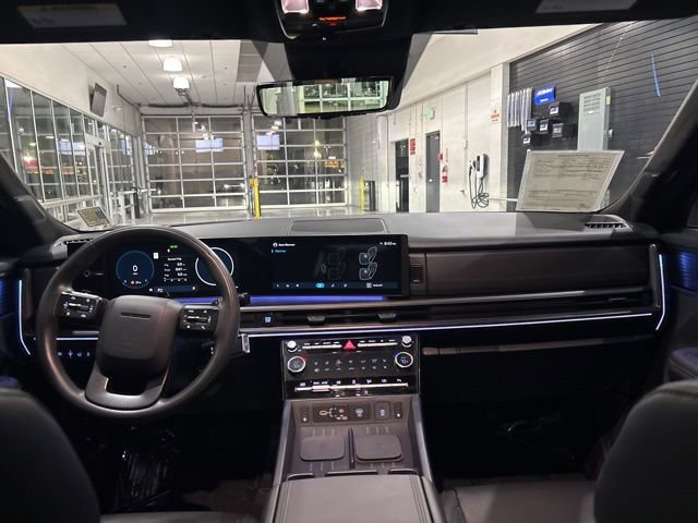 Used 2025 Hyundai Santa Fe Calligraphy image 31