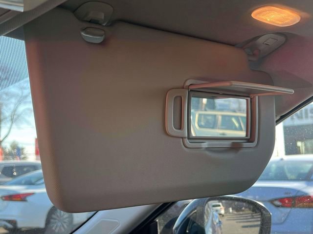 Used 2022 Nissan Rogue Platinum w/ Head-Up Display Package image 30