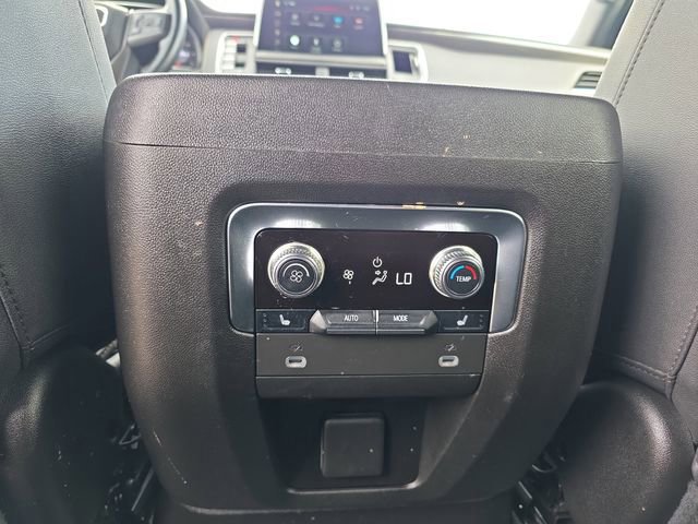 Used 2023 GMC Yukon XL AT4 w/ AT4 Premium Package image 13