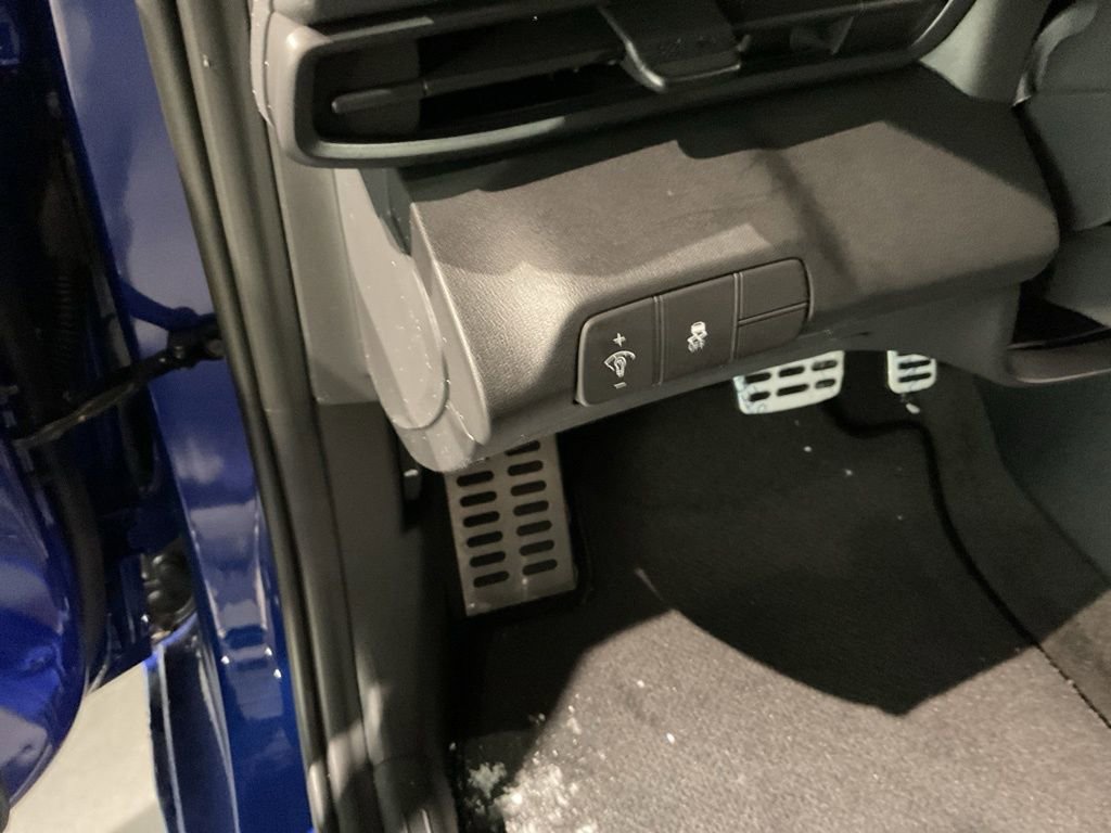 New 2026 Hyundai Elantra SEL Sport Premium FWD image 10