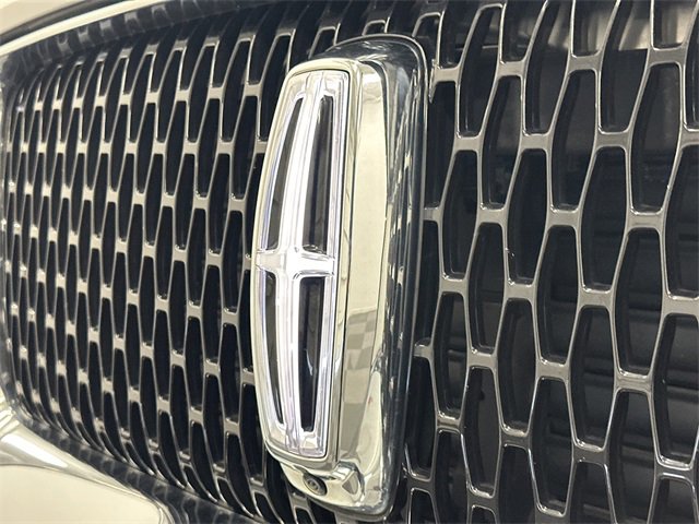 Used 2022 Lincoln Navigator Reserve image 16