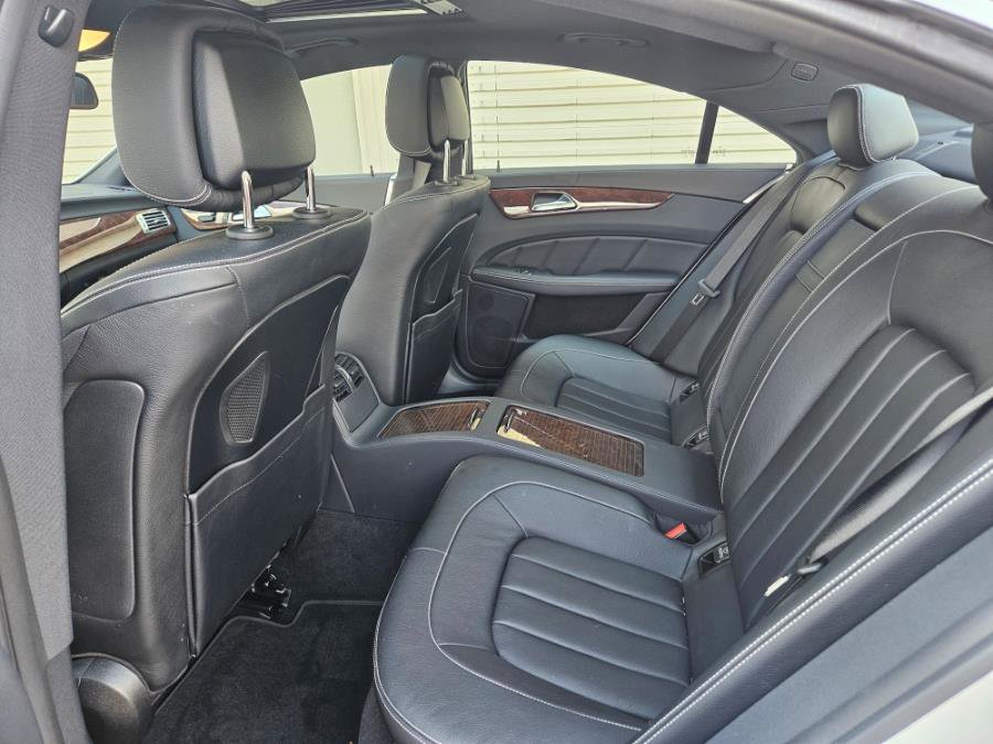 Used 2014 Mercedes-Benz CLS 550 4MATIC image 10