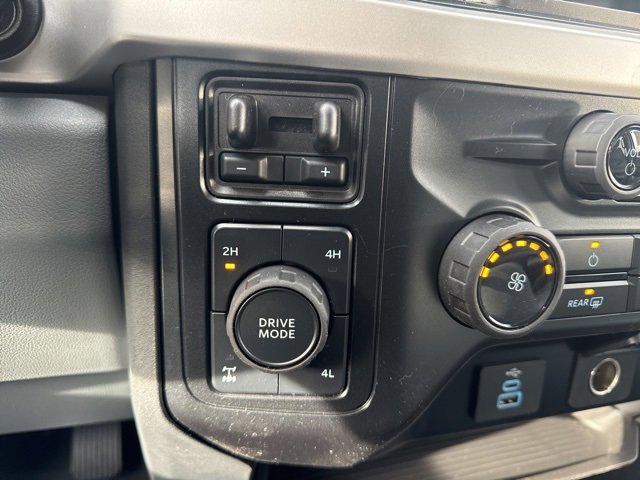 New 2025 Ford F350 XLT w/ 360-Degree Camera Package image 34