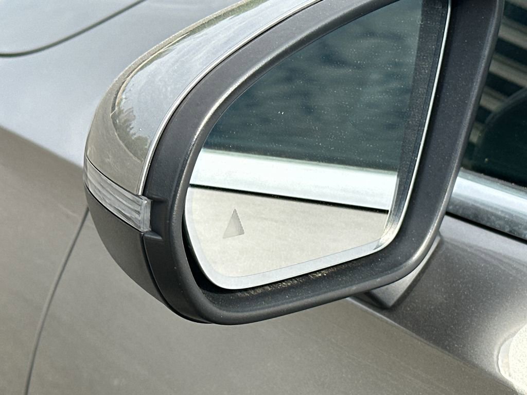 Used 2020 Mercedes-Benz A 220 w/ Premium Package image 20