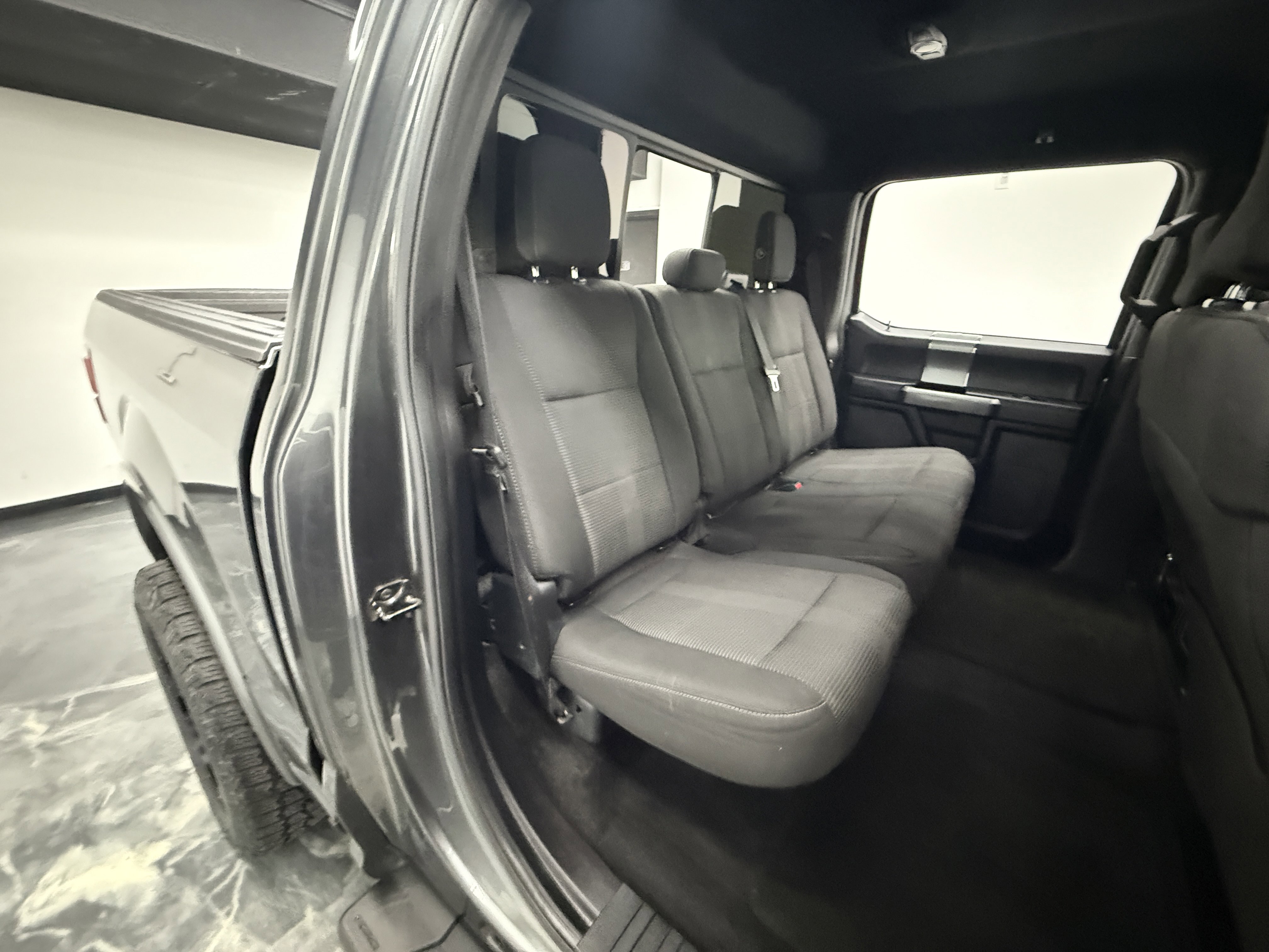 Used 2017 Ford F150 XLT w/ Equipment Group 302A Luxury image 23