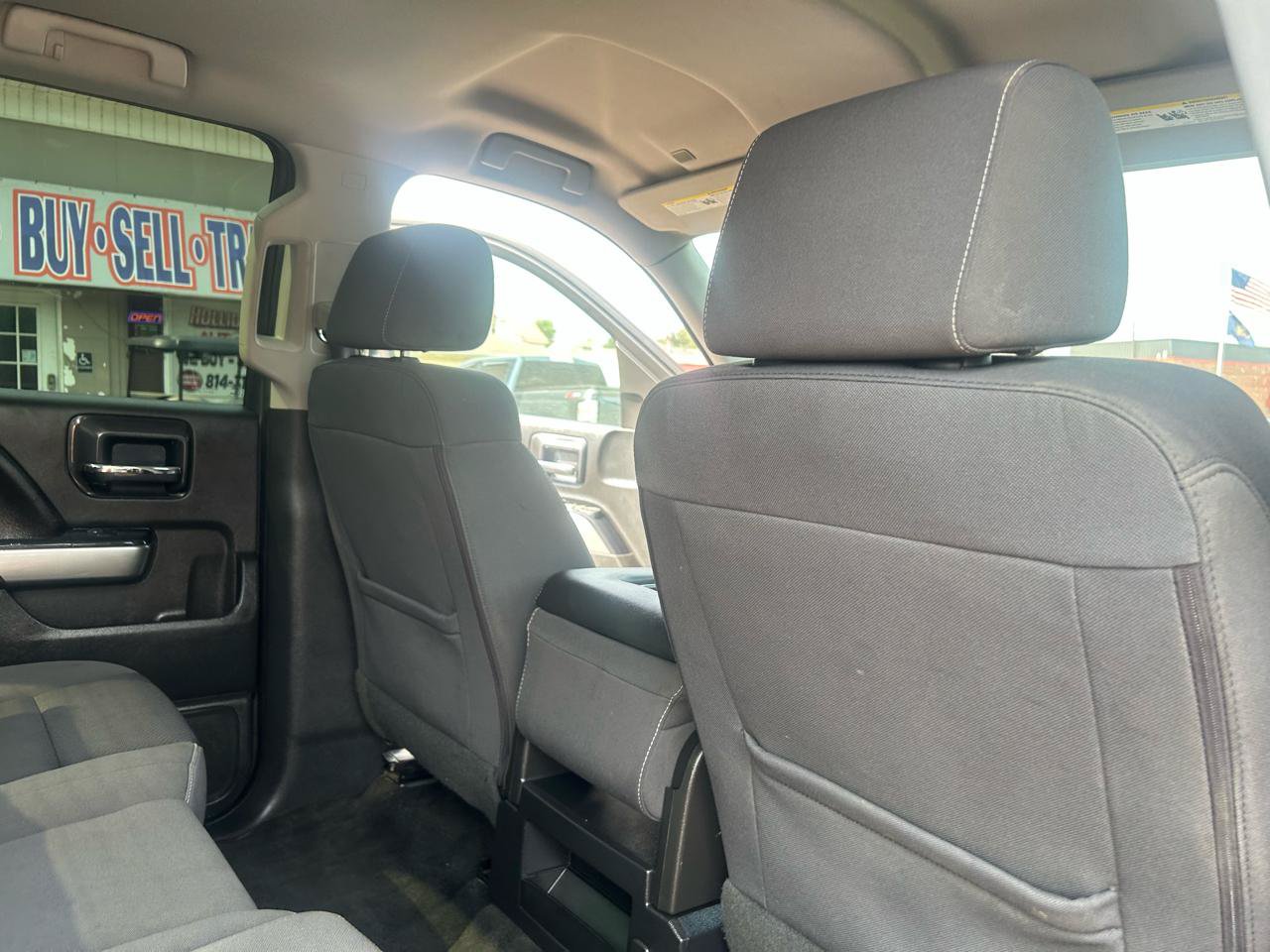 Used 2018 Chevrolet Silverado 1500 LT w/ All Star Edition AWD/4WD image 42