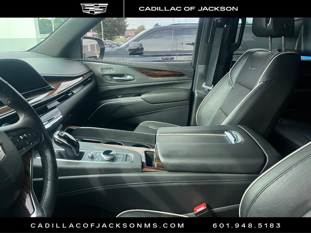 Used 2021 Cadillac Escalade ESV Premium Luxury w/ Driver Assist Tech Package AWD/4WD image 9