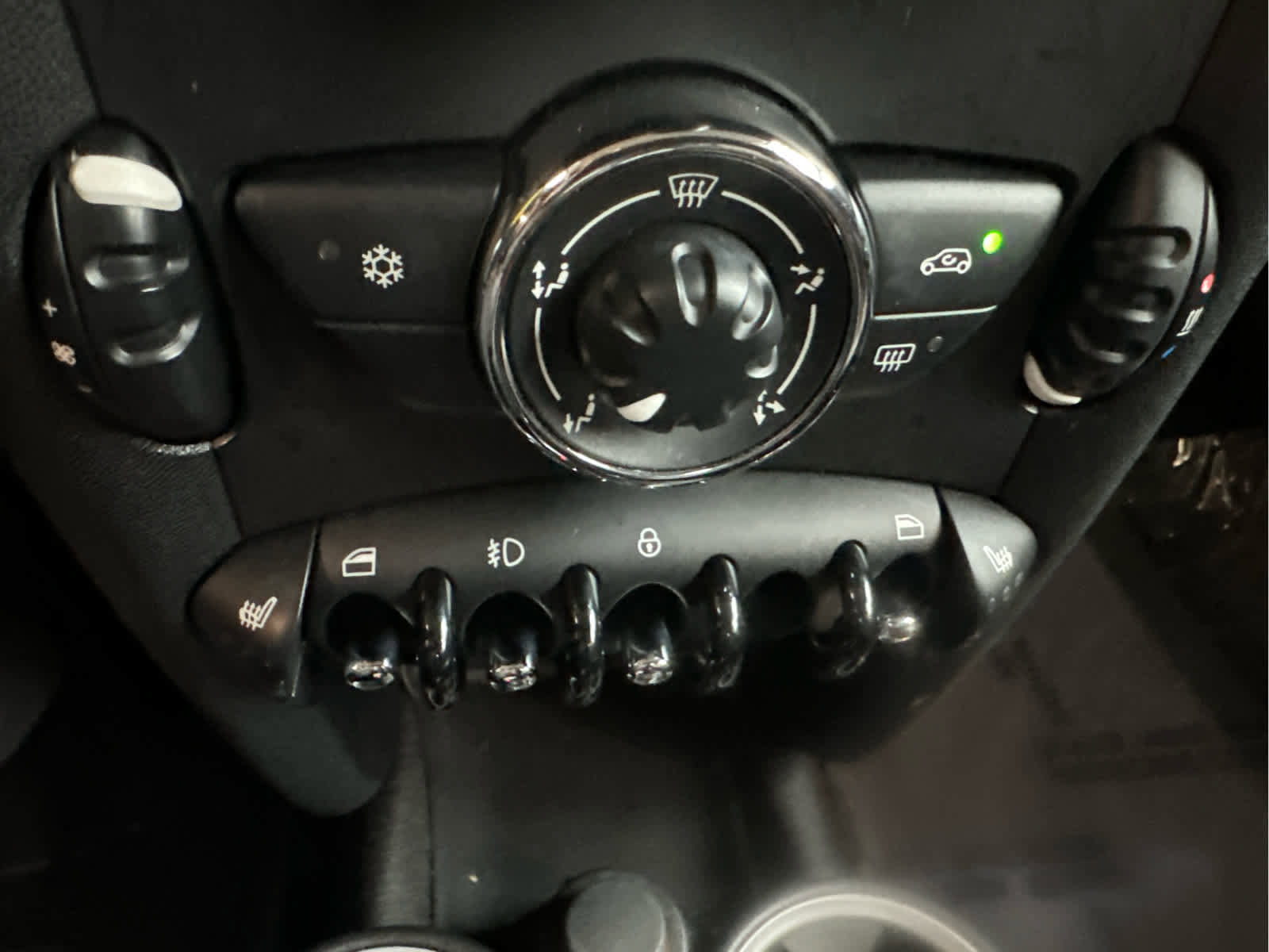 Used 2012 MINI Cooper S image 20