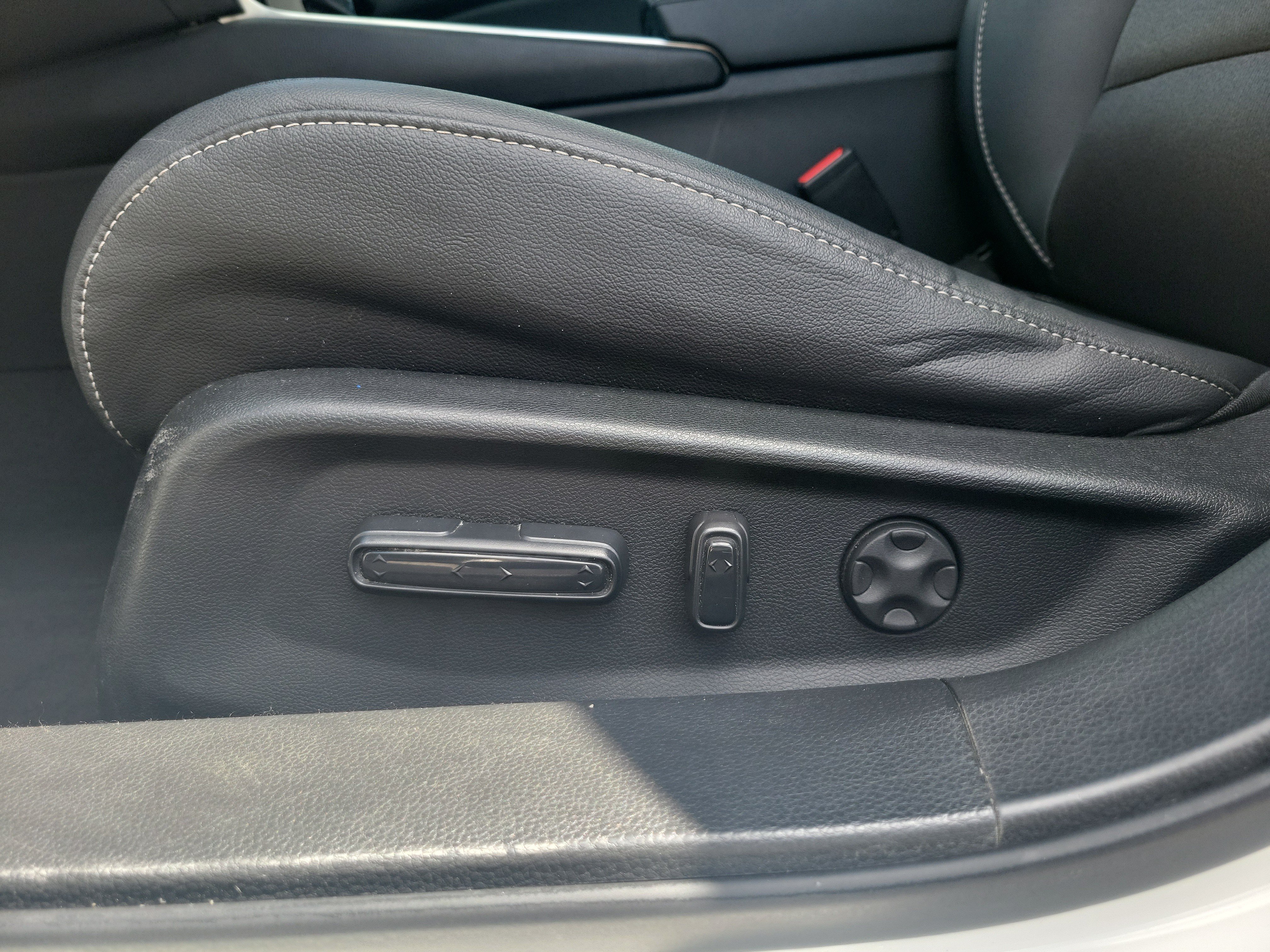 Used 2019 Honda Accord Sport image 21