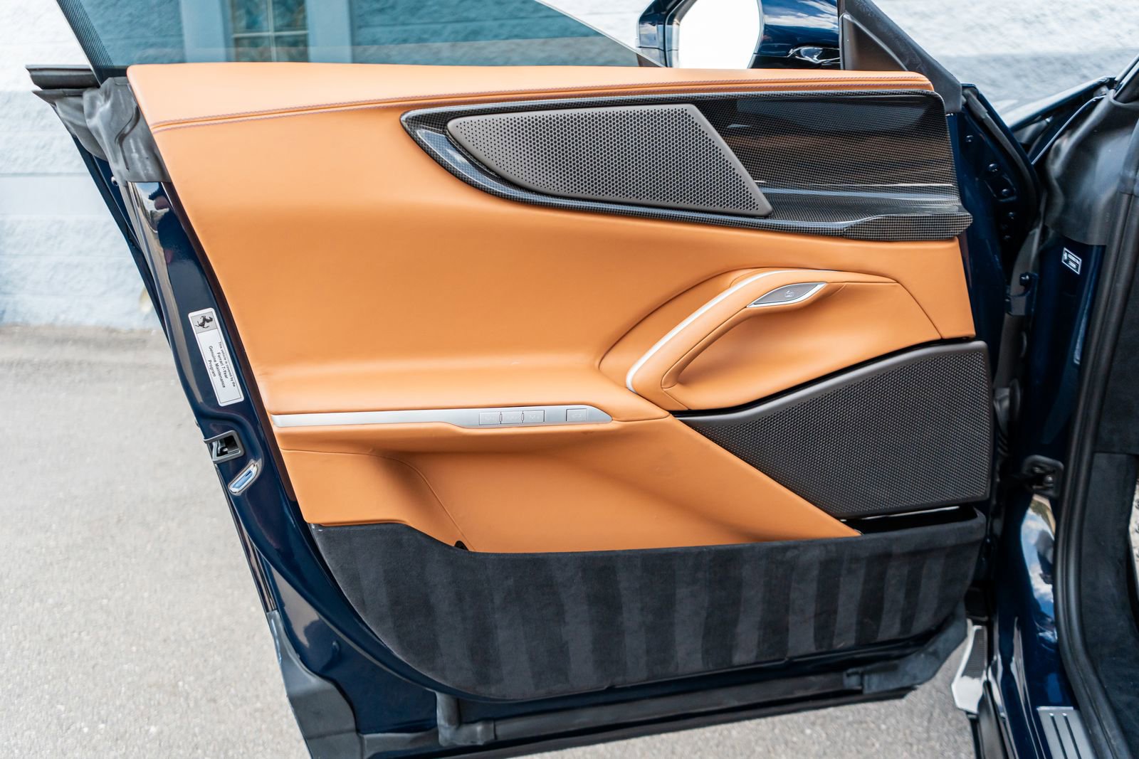 Used 2025 Ferrari Purosangue image 24