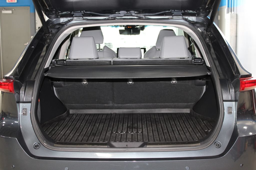 Used 2024 Toyota Venza Limited AWD/4WD image 28