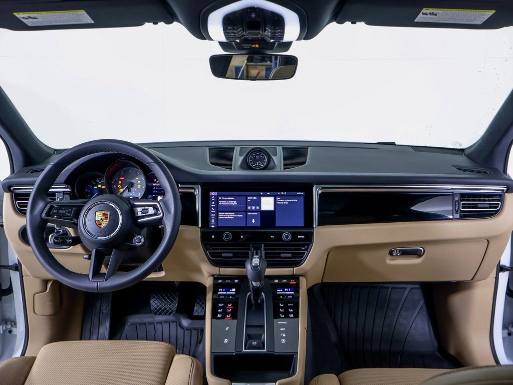 Used 2026 Porsche Macan S image 11