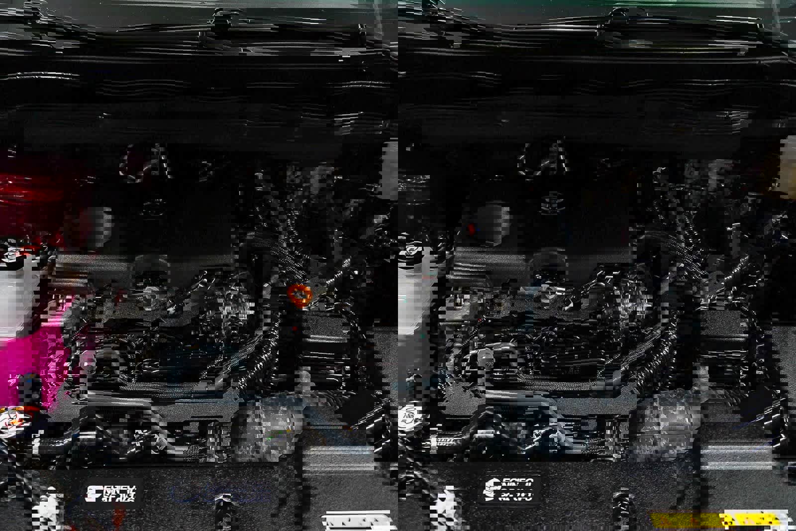 Used 2025 Toyota Sienna XSE image 29