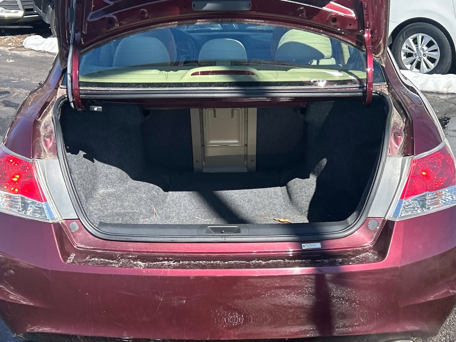 Used 2012 Honda Accord LX image 12