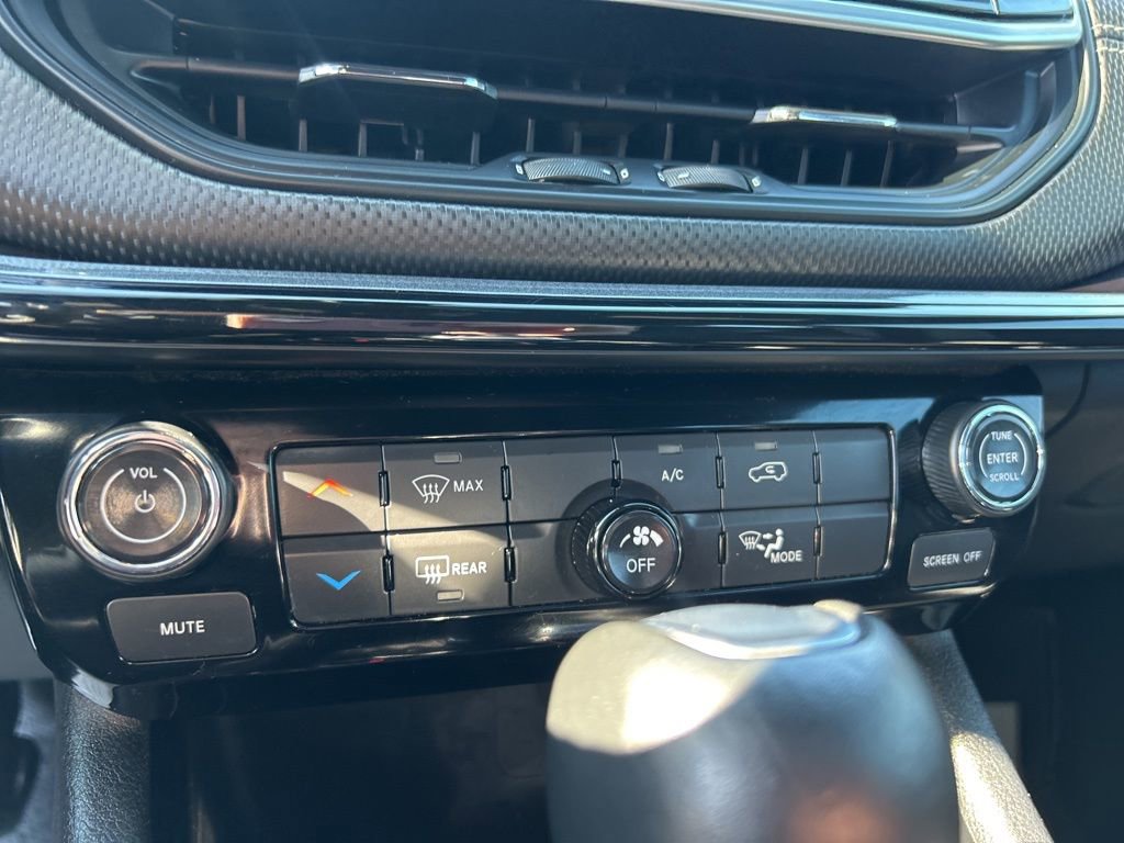 Used 2023 Jeep Compass Altitude image 24