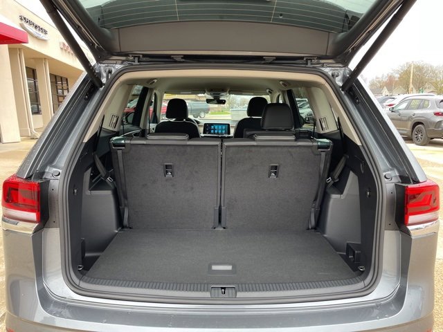 New 2025 Volkswagen Atlas SE image 14