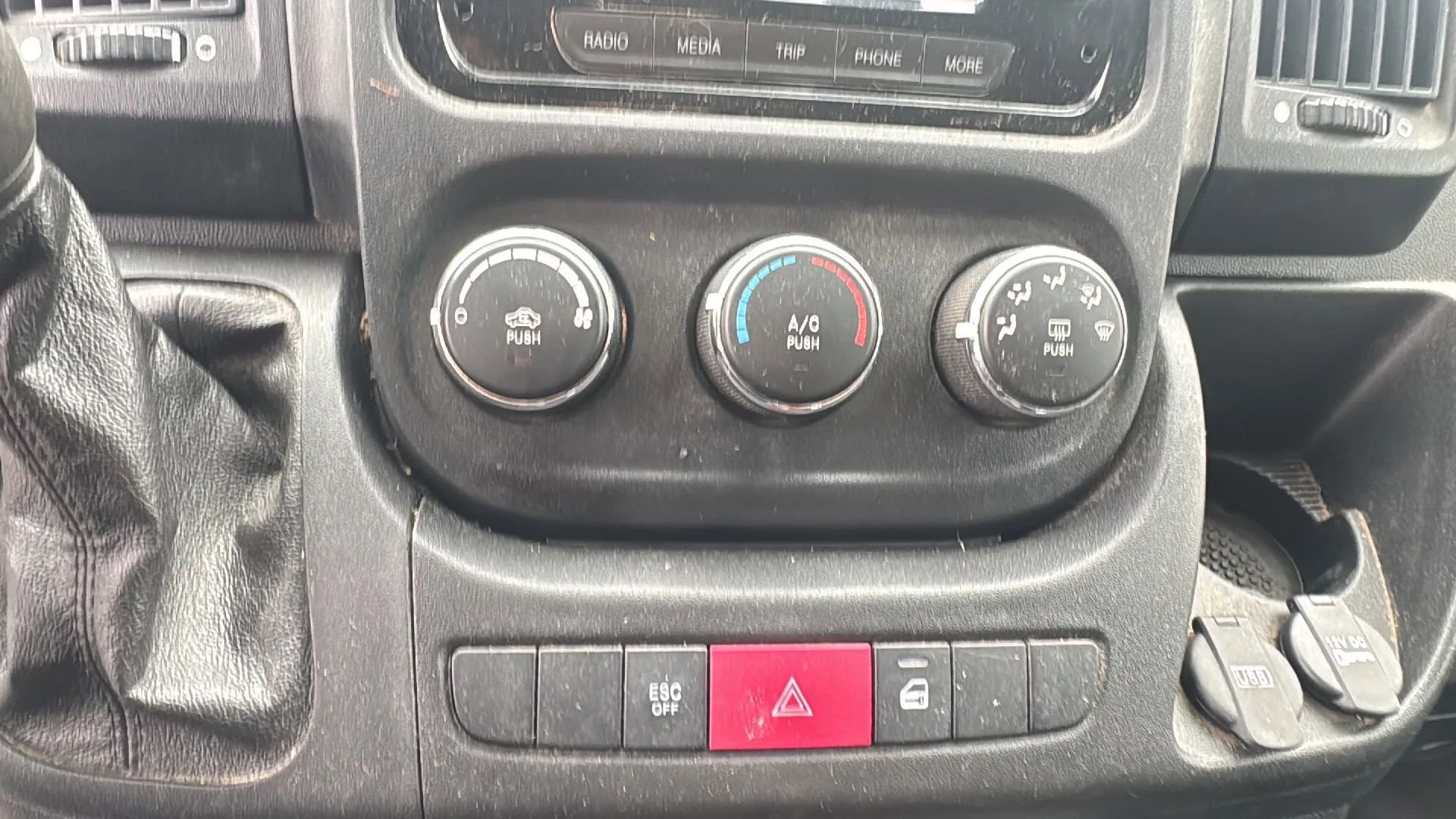 Used 2020 RAM ProMaster 3500 image 16