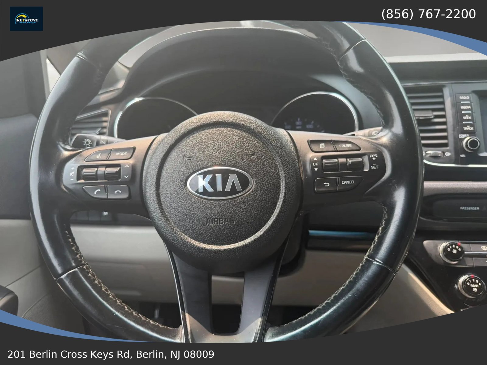 Used 2021 Kia Sedona EX FWD image 22