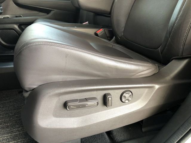 Certified 2024 Honda Odyssey Touring image 19