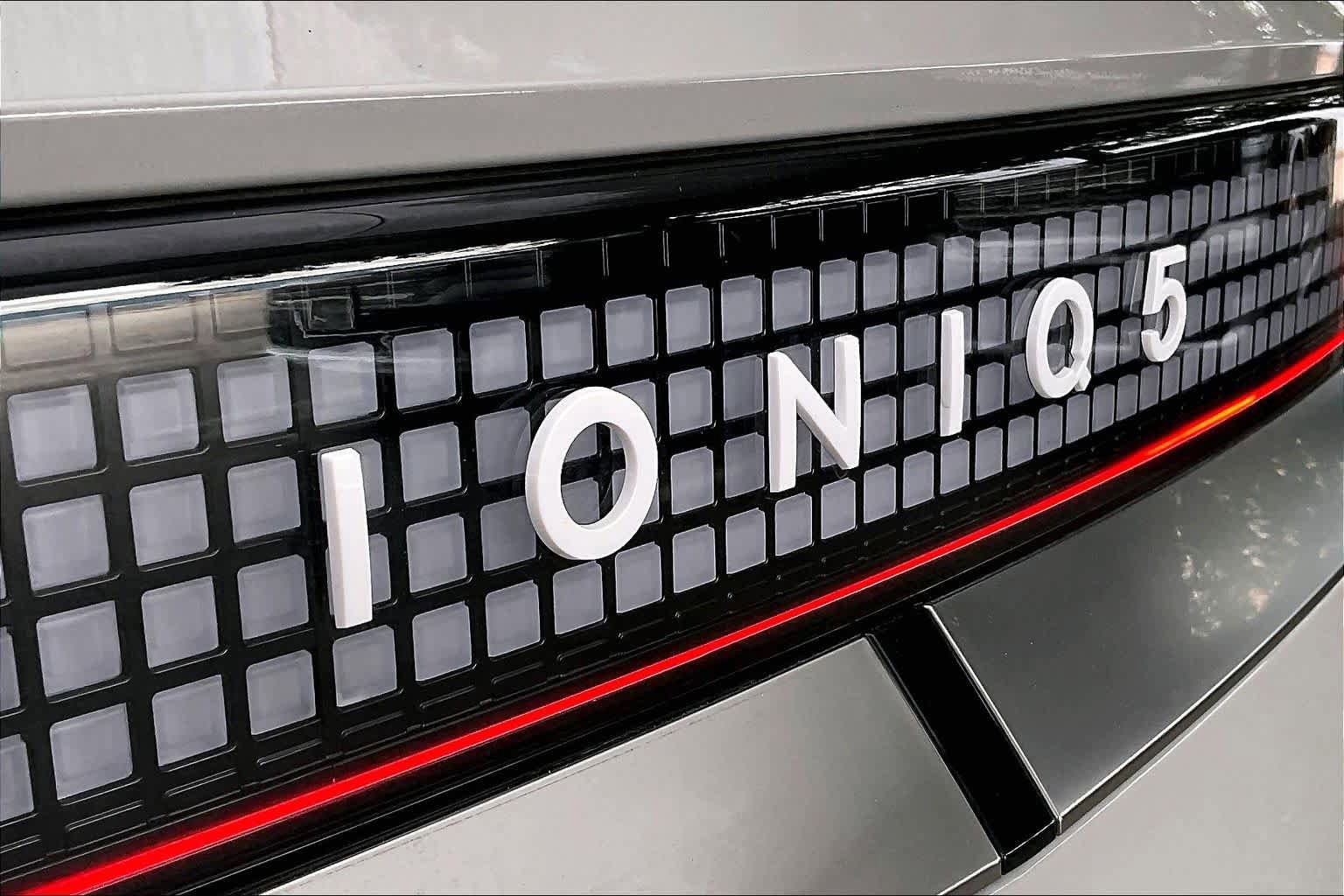 Certified 2026 Hyundai Ioniq 5 Limited RWD image 9