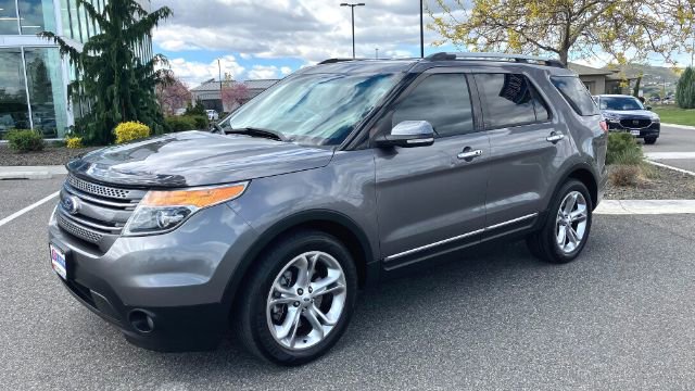 Used 2014 Ford Explorer Limited w/ Equipment Group 301A AWD/4WD image 7