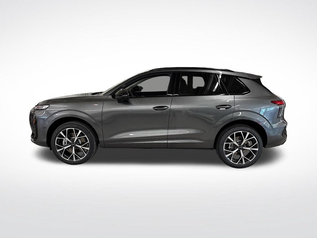 New 2026 Audi Q3 quattro 2.0T AWD/4WD image 2