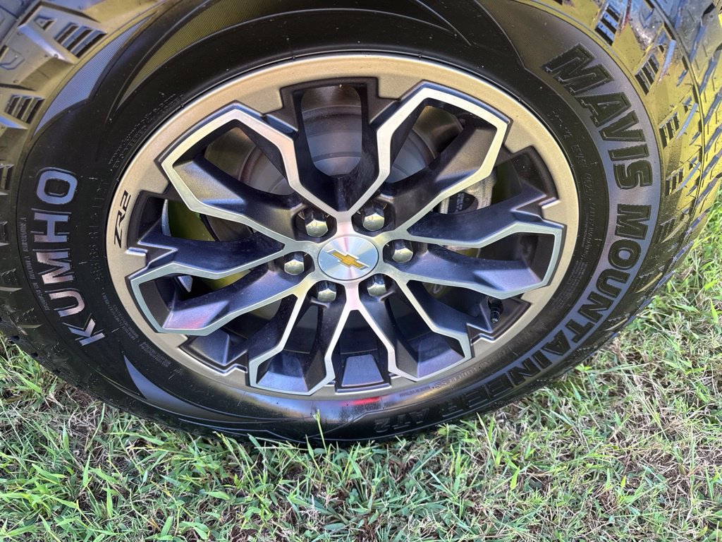 Certified 2022 Chevrolet Colorado ZR2 AWD/4WD image 4