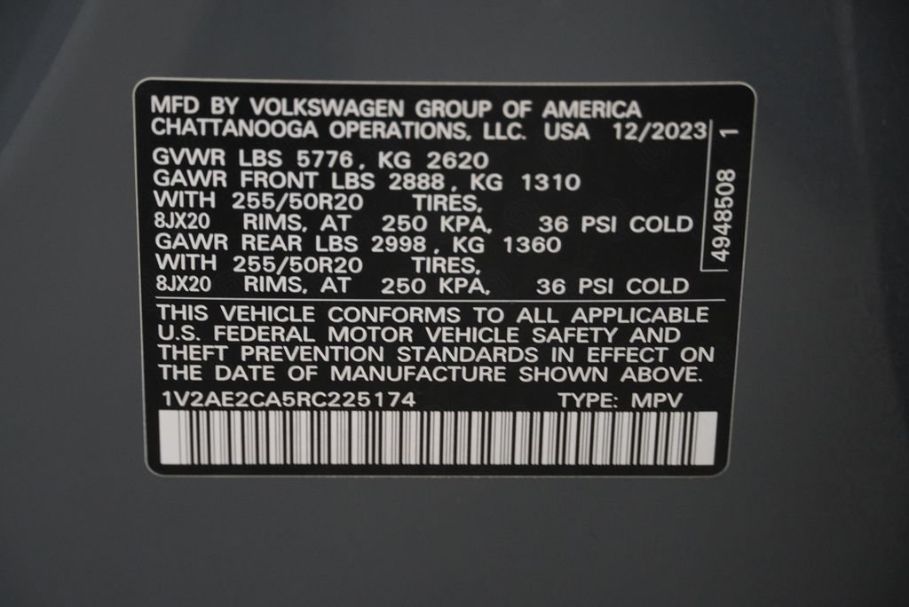Used 2024 Volkswagen Atlas Cross Sport SEL R-Line AWD/4WD image 45