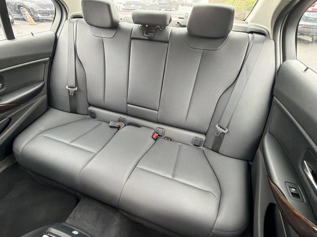 Used 2014 BMW 328i xDrive Sedan AWD/4WD image 21