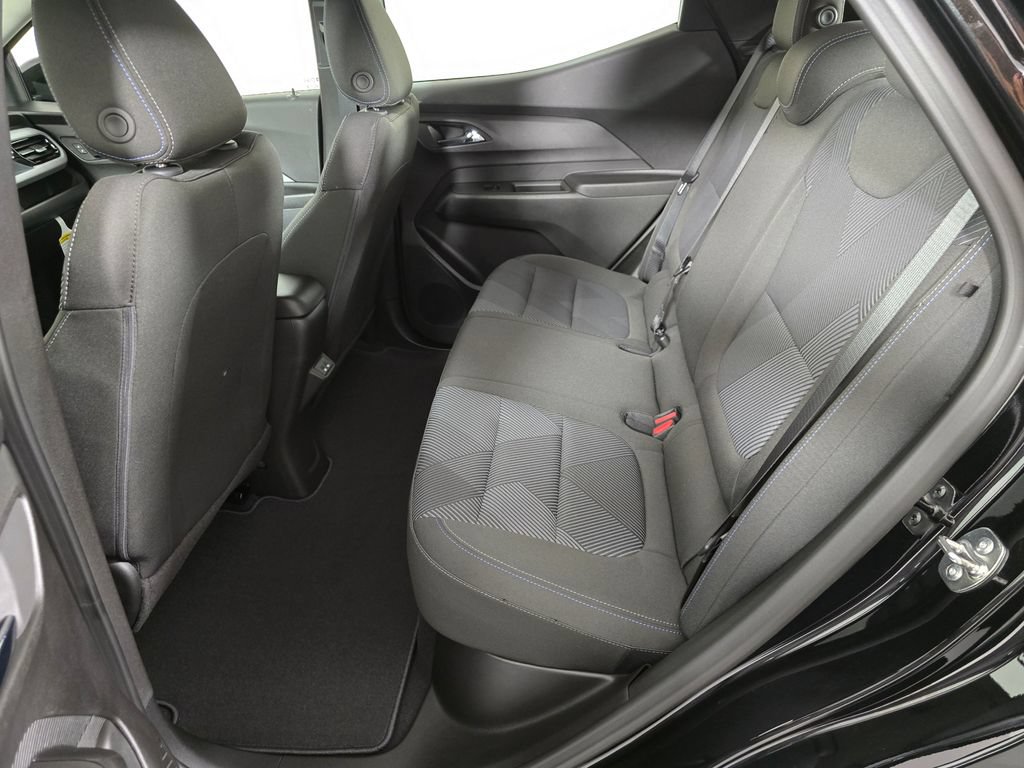 New 2027 Chevrolet Bolt LT w/ Comfort Package FWD image 18
