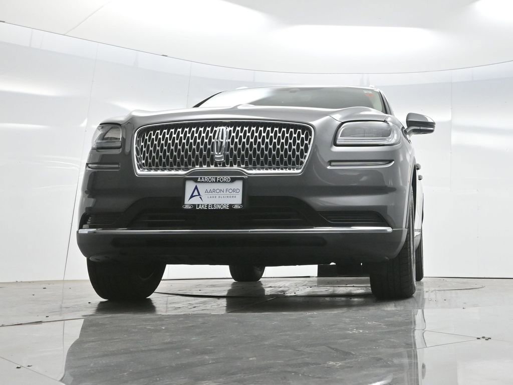 Used 2023 Lincoln Nautilus FWD w/ Premium Package image 57