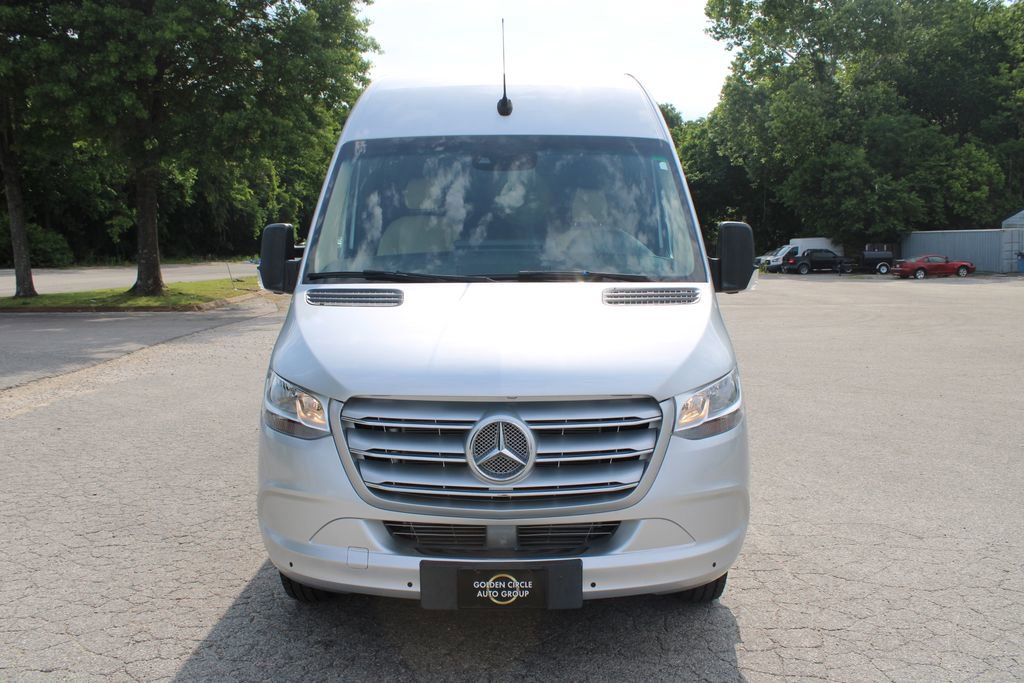 Used 2021 Mercedes-Benz Sprinter 3500 image 3