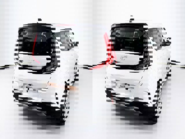 Certified 2023 Kia Soul LX image 5