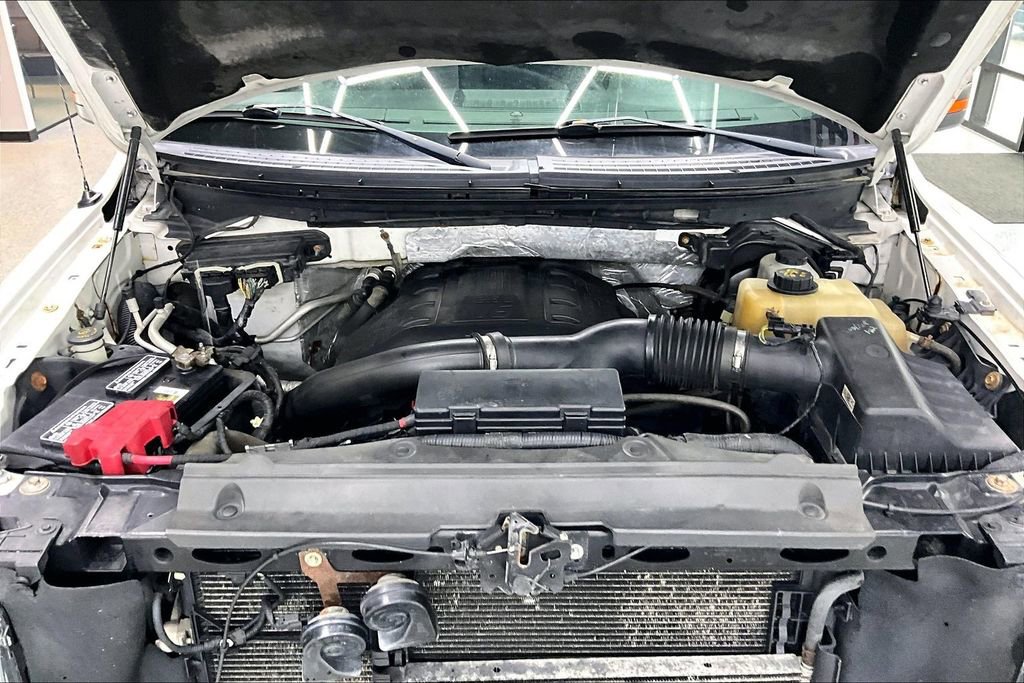 Used 2013 Ford F150 XLT w/ Mid Equipment Group image 28